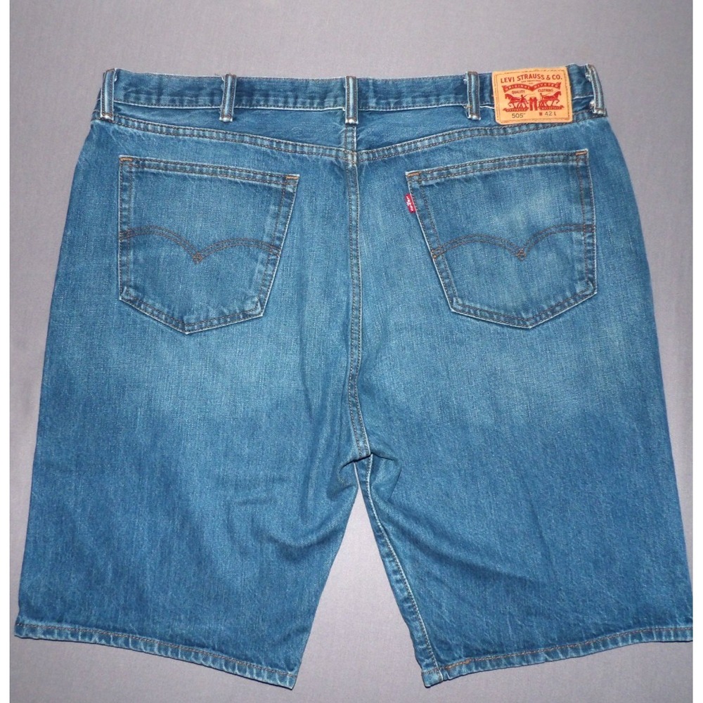 Levi's 505 100% Cotton Medium Wash Blue Denim Shorts Men's 42